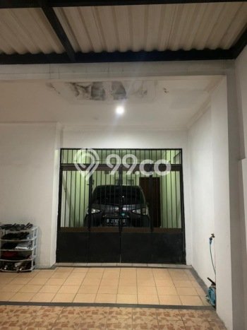 Rumah Luxury Modern Siap Huni di Cirendeu Jakarta Selatan Rumah Luxury Modern Siap Huni di Cirendeu Jakarta Selatan