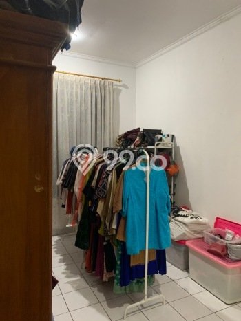 Hunian Mewah LB 250m2 Siap Pakai Desain Elegan di Cirendeu, Jakarta Selatan Hunian Mewah LB 250m2 Siap Pakai Desain Elegan di Cirendeu, Jakarta Selatan
