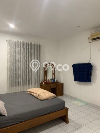 Hunian Mewah LB 250m2 Siap Pakai Desain Elegan di Cirendeu, Jakarta Selatan Hunian Mewah LB 250m2 Siap Pakai Desain Elegan di Cirendeu, Jakarta Selatan