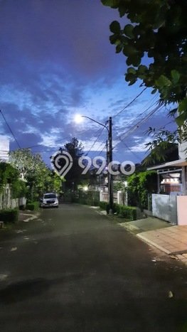Rumah Luxury Modern Tanpa Renovasi di Sektor 3 - Bintaro Jakarta Selatan Rumah Luxury Modern Tanpa Renovasi di Sektor 3 - Bintaro Jakarta Selatan