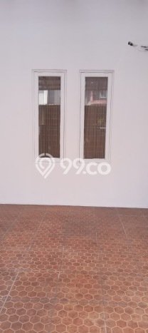 Rumah Strategis LT 142m² / LB 250m² di Lokasi Strategis Kreo, Tangerang Rumah Strategis LT 142m² / LB 250m² di Lokasi Strategis Kreo, Tangerang