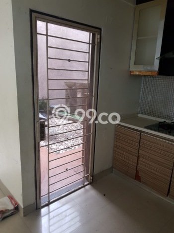 Hunian Elit LB 240m2 Siap Huni Desain Elegan di Pondok Ranji, Tangerang Hunian Elit LB 240m2 Siap Huni Desain Elegan di Pondok Ranji, Tangerang