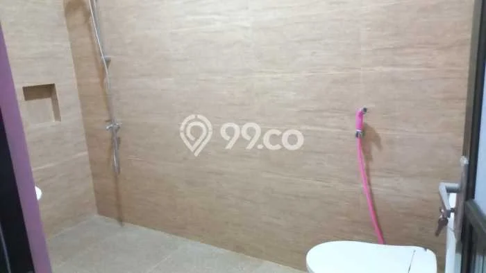 Hunian Mewah LB 350m2 Siap Huni Desain Elegan di Joglo, Jakarta Barat Hunian Mewah LB 350m2 Siap Huni Desain Elegan di Joglo, Jakarta Barat
