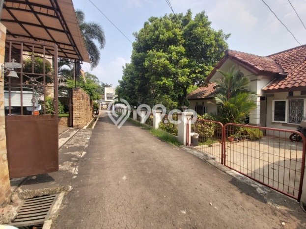 Tanah Dijual Area Strategis di Sektor 3 - Bintaro Jakarta Selatan 270m2 Tanah Dijual Area Strategis di Sektor 3 - Bintaro Jakarta Selatan 270m2