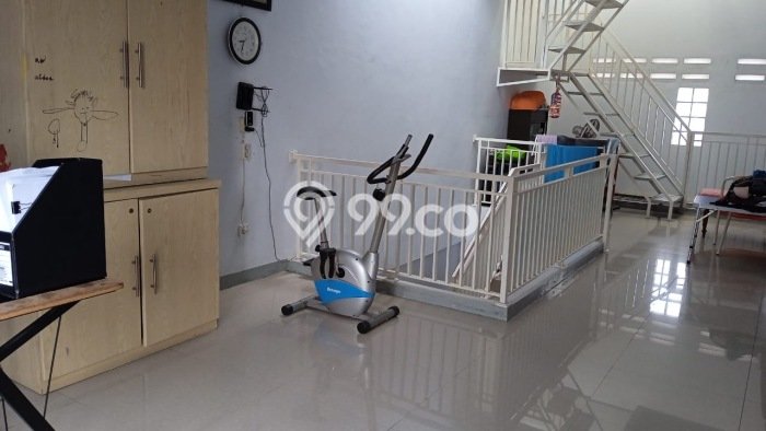 Rumah Strategis Minimalis Lb 210m2 di Pondok Aren, Tangerang Selatan Rumah Strategis Minimalis Lb 210m2 di Pondok Aren, Tangerang Selatan