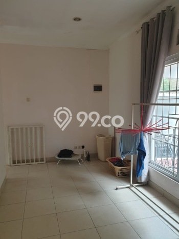Rumah Modern 3 KT di Bintaro Tangerang Selatan Semi Furnished Rumah Modern 3 KT di Bintaro Tangerang Selatan Semi Furnished