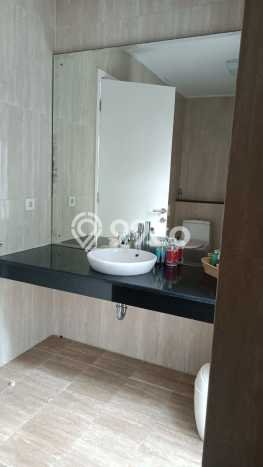 Rumah Elit Modern Siap Huni di Bintaro Tangerang Selatan Rumah Elit Modern Siap Huni di Bintaro Tangerang Selatan