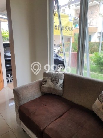 Rumah Luas Asri 4 KT Siap Huni di Bintaro Tangerang Selatan Rumah Luas Asri 4 KT Siap Huni di Bintaro Tangerang Selatan