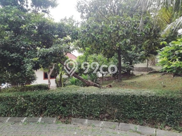 Rumah Eksklusif Dijual LT 663m2 di Ciputat, Tangerang Selatan Rumah Eksklusif Dijual LT 663m2 di Ciputat, Tangerang Selatan