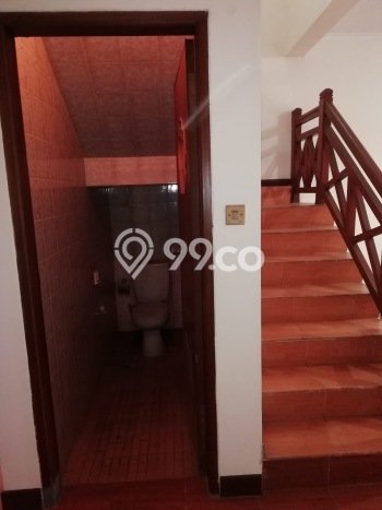 Rumah Eksklusif Dijual LT 663m2 di Ciputat, Tangerang Selatan Rumah Eksklusif Dijual LT 663m2 di Ciputat, Tangerang Selatan