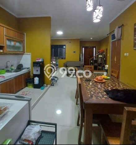 Dijual Hunian Rumah Terawat 4 Kamar di Bintaro, Tangerang Selatan Dijual Hunian Rumah Terawat 4 Kamar di Bintaro, Tangerang Selatan