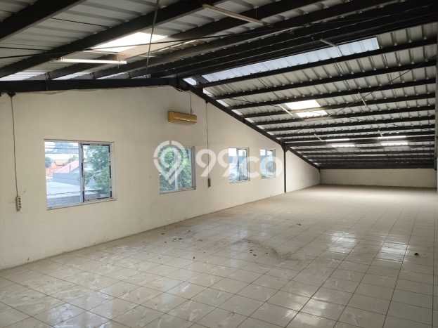 Gudang di Cipondoh, Luas 700m2m², For Rent, Area Bisnis, Ready Usaha Gudang di Cipondoh, Luas 700m2m², For Rent, Area Bisnis, Ready Usaha
