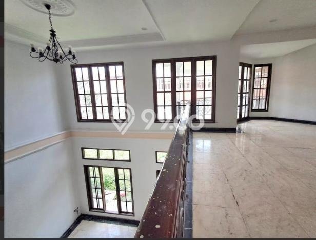 Hunian Elit LB 390m2 Siap Huni Desain Elegan di Banjar Wijaya, Tangerang Hunian Elit LB 390m2 Siap Huni Desain Elegan di Banjar Wijaya, Tangerang