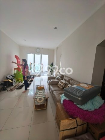 Rumah Modern 3 KT LT 144m2 di Modernland Rumah Modern 3 KT LT 144m2 di Modernland