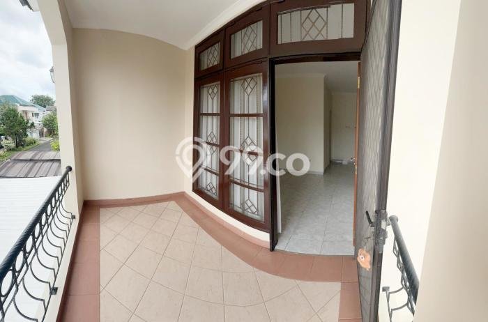 Rumah Luxury Modern Siap Huni di Modernland Tangerang Rumah Luxury Modern Siap Huni di Modernland Tangerang