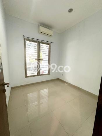 For Sale! Premium House LT 80m2 Desain Elegan di Duri Kepa For Sale! Premium House LT 80m2 Desain Elegan di Duri Kepa