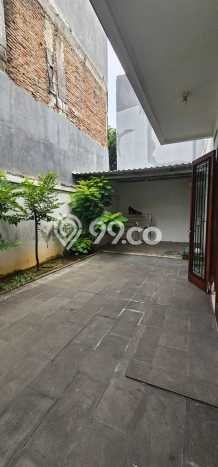 Rumah Mewah LB 195m2 Siap Huni Desain Elegan di Modernland, Tangerang Rumah Mewah LB 195m2 Siap Huni Desain Elegan di Modernland, Tangerang