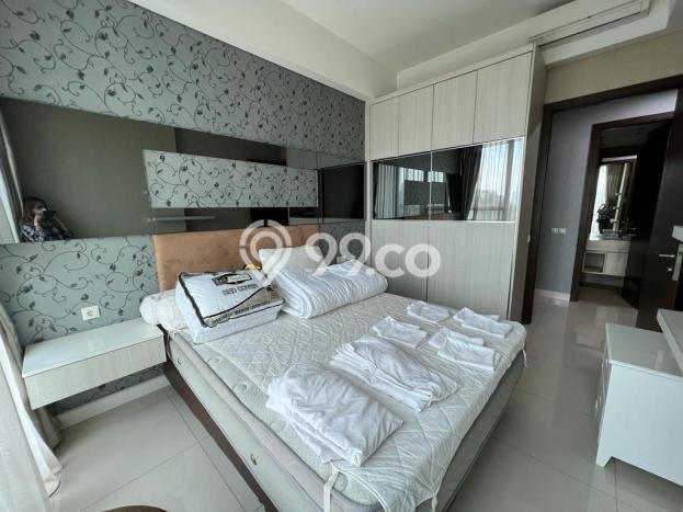 Tiffany 4 BR Private Lift 205 m² Low Floor Kemang Village Tiffany 4 BR Private Lift 205 m² Low Floor Kemang Village