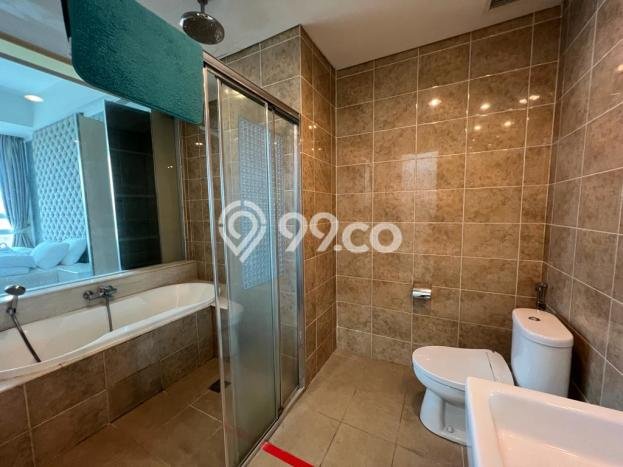 Tiffany 4 BR Private Lift 205 m² Low Floor Kemang Village Tiffany 4 BR Private Lift 205 m² Low Floor Kemang Village