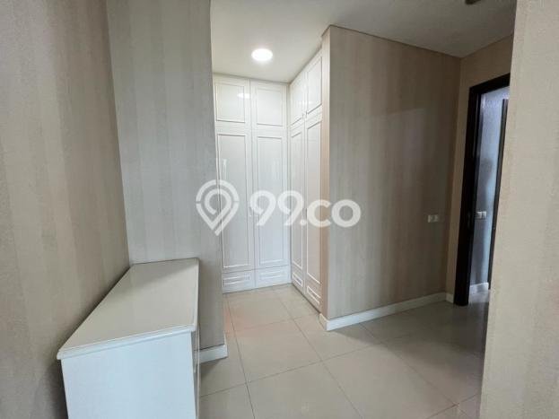 Tiffany 4 BR Private Lift 205 m² Low Floor Kemang Village Tiffany 4 BR Private Lift 205 m² Low Floor Kemang Village