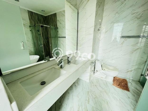 Penthouse Empire 4 BR 237 m² Usd 2600 Kemang Village Penthouse Empire 4 BR 237 m² Usd 2600 Kemang Village