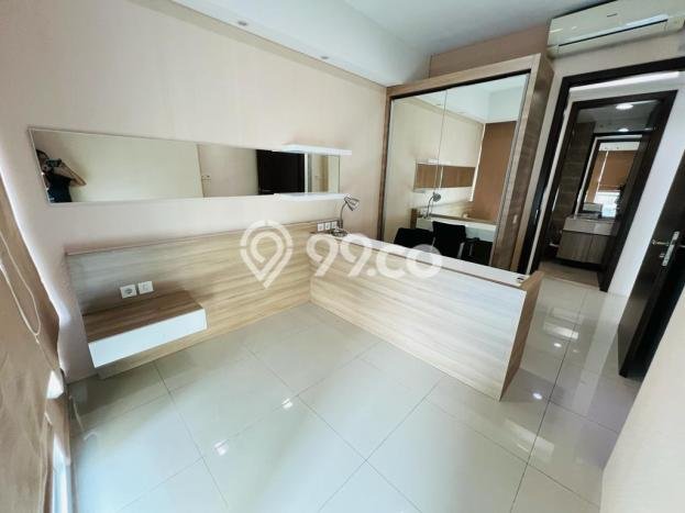 Empire 3 BR With Balcony Nice Interior Kemang Village Empire 3 BR With Balcony Nice Interior Kemang Village