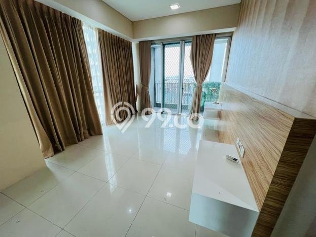Empire 3 BR With Balcony Nice Interior Kemang Village Empire 3 BR With Balcony Nice Interior Kemang Village