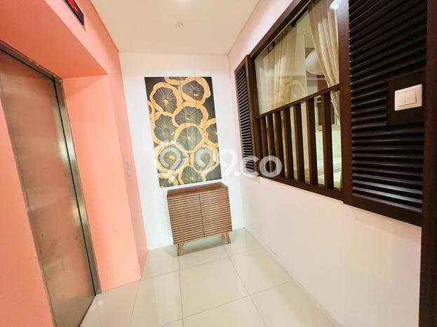 Tiffany 2 Bedroom 144 m² Private Lift Kemang Village High Floor Tiffany 2 Bedroom 144 m² Private Lift Kemang Village High Floor