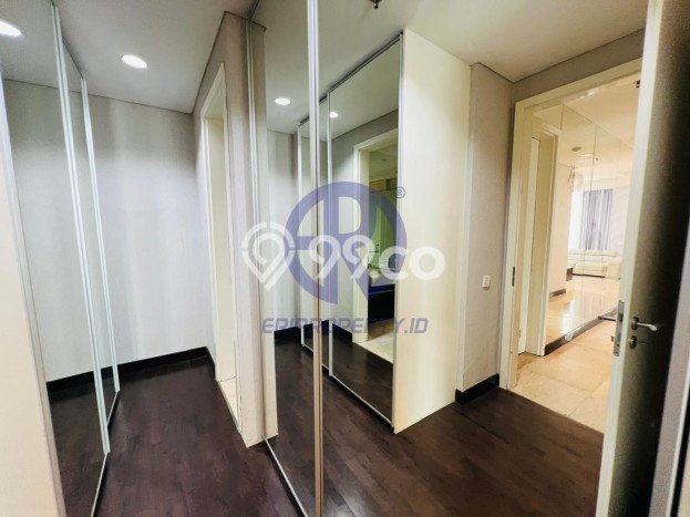 Apartemen Nyaman untuk Disewa, 3 Kamar di Jakarta Selatan Apartemen Nyaman untuk Disewa, 3 Kamar di Jakarta Selatan