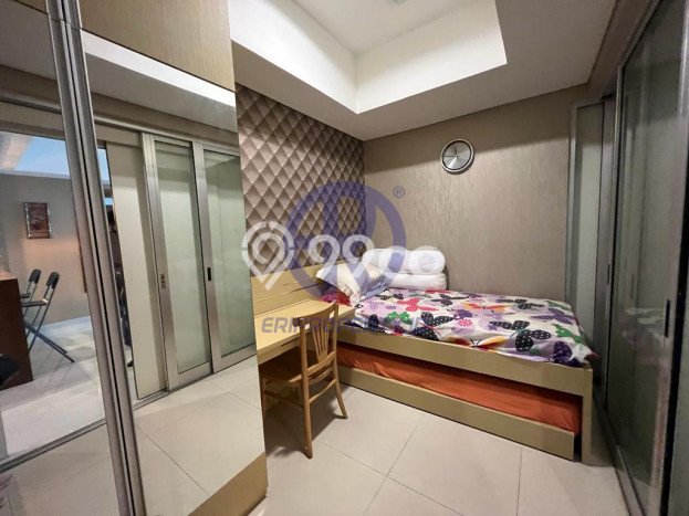 Apartemen Disewakan 2 Kamar Murah Siap Huni di Jakarta Selatan, Luas 95m2 Apartemen Disewakan 2 Kamar Murah Siap Huni di Jakarta Selatan, Luas 95m2