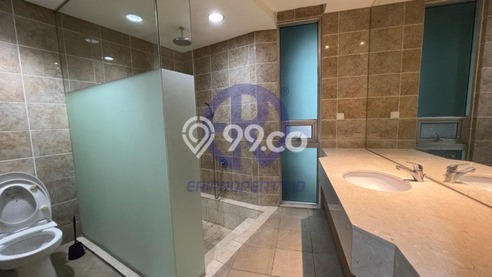 Hunian Apartemen High-Class untuk Dijual di Jakarta Selatan dengan 3 BR & 2 Kamar Mandi Hunian Apartemen High-Class untuk Dijual di Jakarta Selatan dengan 3 BR & 2 Kamar Mandi