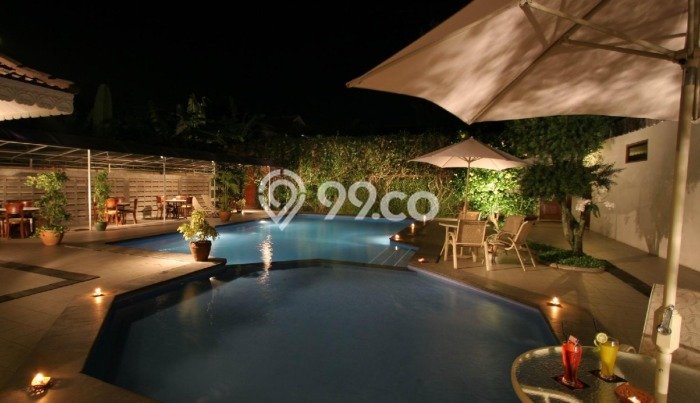 For Sale! Luxury House LT 8693m2 Desain Modern di Dago For Sale! Luxury House LT 8693m2 Desain Modern di Dago