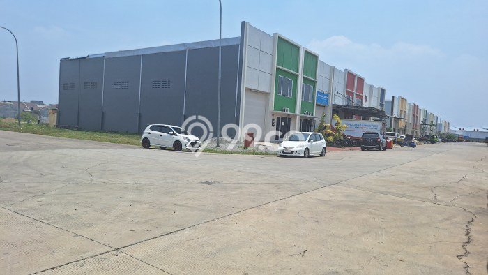 Gudang Bagus LT 302m2 LB 162m2 Dijual di Karawang Timur Karawang Gudang Bagus LT 302m2 LB 162m2 Dijual di Karawang Timur Karawang