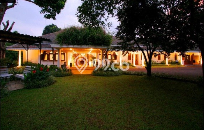 For Sale! Luxury House LT 8693m2 Desain Modern di Dago For Sale! Luxury House LT 8693m2 Desain Modern di Dago