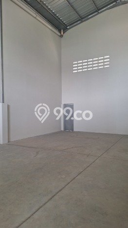 Gudang Bagus LT 302m2 LB 162m2 Dijual di Karawang Timur Karawang Gudang Bagus LT 302m2 LB 162m2 Dijual di Karawang Timur Karawang