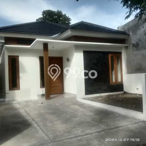 PENAWARAN TERBATAS! Rumah Premium di Sedayu, Luas 48m2m² Bangunan 10m2m² PENAWARAN TERBATAS! Rumah Premium di Sedayu, Luas 48m2m² Bangunan 10m2m²
