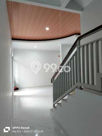 DIJUAL CEPAT! Rumah Maguwoharjo, Yogyakarta, LT 150m² LB 150m² DIJUAL CEPAT! Rumah Maguwoharjo, Yogyakarta, LT 150m² LB 150m²