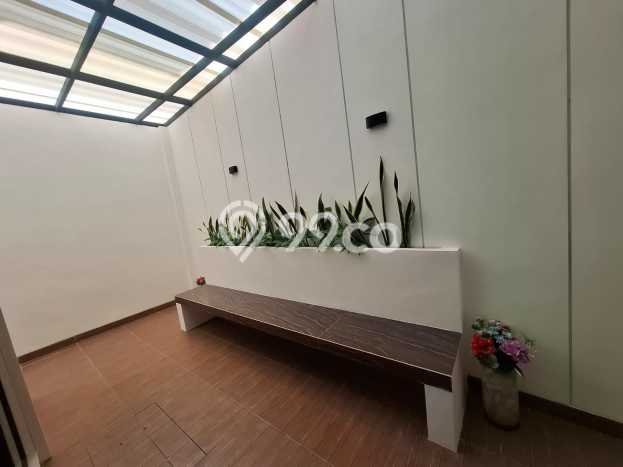 Rumah Elit Modern Siap Huni di Maguwoharjo Yogyakarta Rumah Elit Modern Siap Huni di Maguwoharjo Yogyakarta