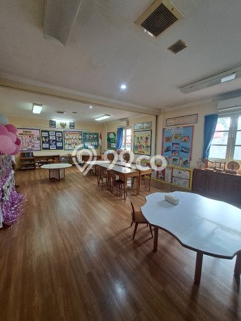For Sale! Premium House LT 846m2 Desain Elegan di Kemang For Sale! Premium House LT 846m2 Desain Elegan di Kemang