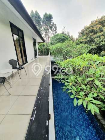 Rumah Luxury Modern Tanpa Renovasi di Kemang Jakarta Selatan Rumah Luxury Modern Tanpa Renovasi di Kemang Jakarta Selatan