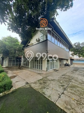 Unit Kantor Strategis di Kebayoran Baru, Jakarta Selatan Potensi Cuan Besar Unit Kantor Strategis di Kebayoran Baru, Jakarta Selatan Potensi Cuan Besar