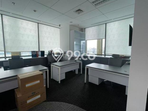 Disewakan Komersial di Pusat Kota Jakarta Selatan Ramai Strategis Disewakan Komersial di Pusat Kota Jakarta Selatan Ramai Strategis