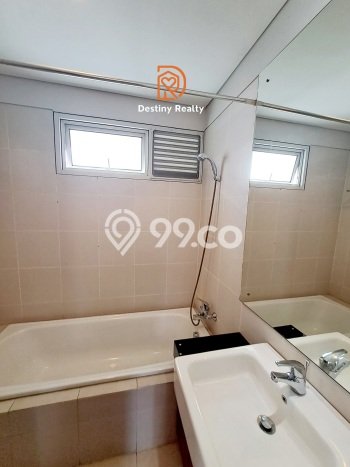 Rumah area Kuningan, 4 KT, Akses Mudah Pusat Kota, Luas 270m² Bangunan 400m² Rumah area Kuningan, 4 KT, Akses Mudah Pusat Kota, Luas 270m² Bangunan 400m²