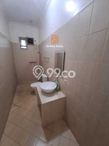 Unit Kantor Dijual di Mampang Prapatan Jakarta Selatan Luas Tanah 1030m2, Luas Bangunan 650m2 Unit Kantor Dijual di Mampang Prapatan Jakarta Selatan Luas Tanah 1030m2, Luas Bangunan 650m2