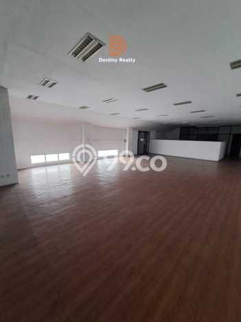 Unit Komersial Dijual di Kebayoran Baru Jakarta Selatan 1849m2 Unit Komersial Dijual di Kebayoran Baru Jakarta Selatan 1849m2