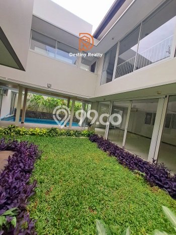Rumah area Kuningan, 4 KT, Akses Mudah Pusat Kota, Luas 270m² Bangunan 400m² Rumah area Kuningan, 4 KT, Akses Mudah Pusat Kota, Luas 270m² Bangunan 400m²