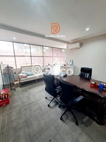 Unit Kantor Strategis di Kebayoran Baru, Jakarta Selatan Potensi Cuan Besar Unit Kantor Strategis di Kebayoran Baru, Jakarta Selatan Potensi Cuan Besar