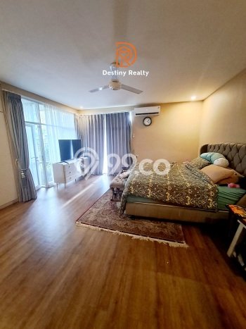 Ready to Use! Premium House LT 1058m2 Desain Elegan di Kemang Ready to Use! Premium House LT 1058m2 Desain Elegan di Kemang