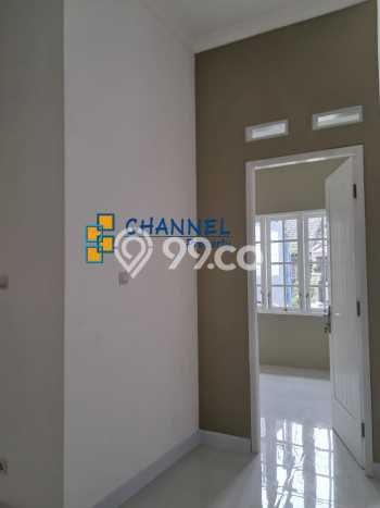 Rumah Modern 3 KT di BSD Griya Loka Tangerang Unfurnished Rumah Modern 3 KT di BSD Griya Loka Tangerang Unfurnished
