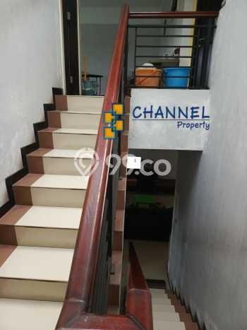 Hunian Mewah LB 300m2 Siap Huni Desain Elegan di BSD Nusaloka, Tangerang Hunian Mewah LB 300m2 Siap Huni Desain Elegan di BSD Nusaloka, Tangerang